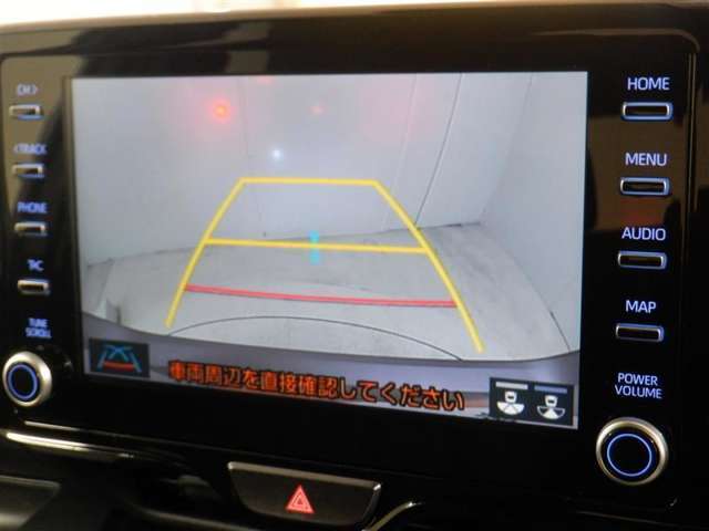 バックガイドモニターで、後方を確認しながら安心して駐車することができます。運転初心者も熟練者も必須の機能ですよ！