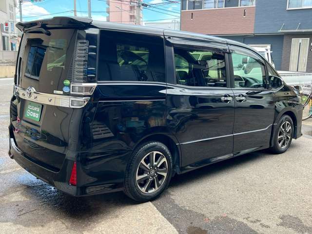 中古車はもちろんですが、新車や整備、事故、保険など幅広く取扱いしております！