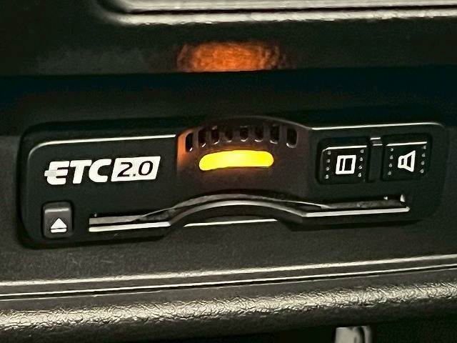 【ETC】で高速道路もスムーズに乗り降り可能で、ご納車直後からの遠距離ドライブも可能です。