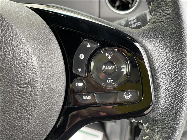 【運転席操作部】快適なドライブを楽しむための機能が装備されています！運転席から触れるので、使いやすいです！除菌プランいれていただくと、さらに清潔で安心していただけます！