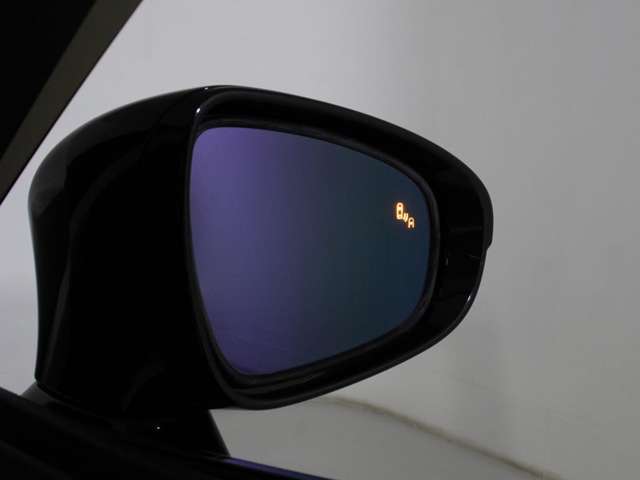 ブラインドスポットモニターBSM！後方の死角も音波システムにてサポート致します！！