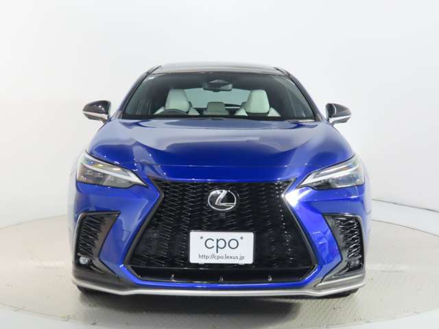 CPOハイブリッド保証＝保証期間内はハイブリッド機構の無料修理をお約束します。保証期間は3年間又は初度登録から10年間のいずれか長い方で累計走行距離が20万kmまでです。 新車保証で設定されている部位に準じます