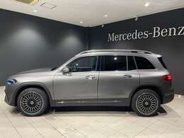 当店は新青梅街道沿いに位置しており、都心・郊外、両方向からのアクセス良好です。高速の最寄りICは、関越自動車道・東京外環自動車道の「大泉IC」です。