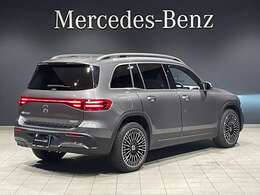 電車でご来店頂く場合は、西武新宿線「東伏見駅」が最寄り駅です。北口から新青梅街道方面に約500m、徒歩5分程の距離になります。