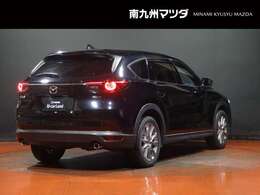 【CX-8】「TIMELESS EDGY」です。 普遍的な美しさや上質なデザインで心地良い刺激を届けるという意味が込められています。