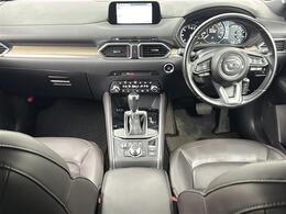 【インパネ全体】全方位で視界が広く、高い目線で運転もしやすいです！