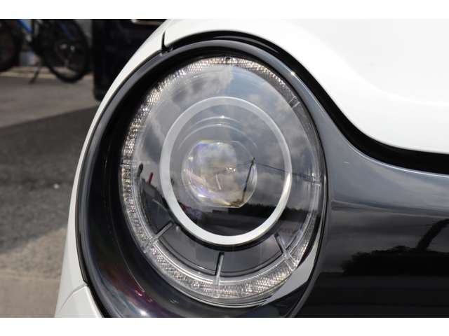 N-ONEを印象付ける丸目のLEDヘッドライト☆