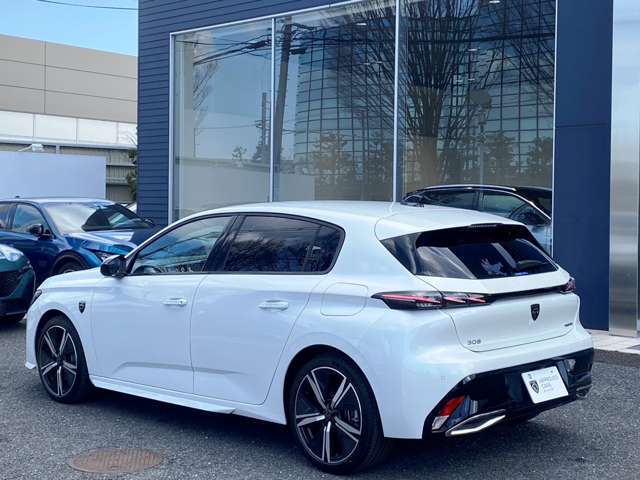 より詳細な車両画像をご希望の際は、お問合せに対する販売店からの回答にご返信頂くか、お問合せフォームのご質問・ご要望の欄にメールアドレスを直接ご入力頂ければ、車両画像を添付してご返信致します。