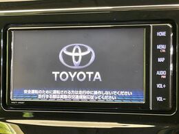 【メーカー純正ナビ】インテリアに溶け込むスタイリッシュな「専用設計」メーカーナビを装備♪視認性や操作性など基本性能にも優れ、より上質なカーライフをお楽しみいただけます。