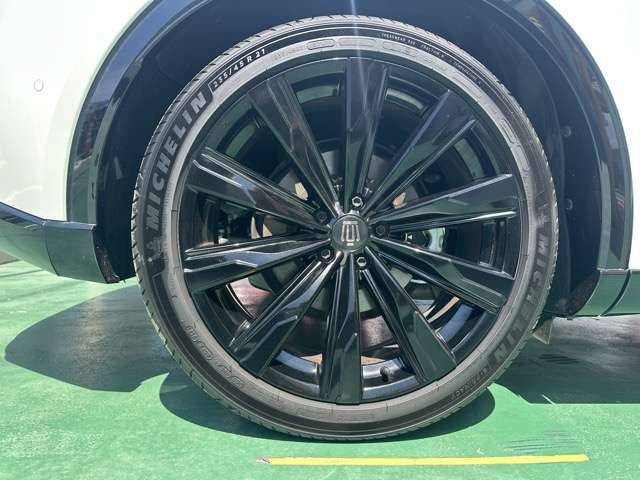 ★カーナビ本体￥49,000円～工賃￥17,000円（取付キット等含む）で取付できます。お客様に必要なカーナビも、当店取り扱いカーナビ10種類の中からご提案いたします！