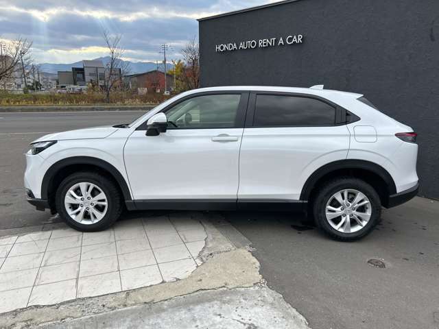 電装品関係等の取り付けもお任せください。もちろん純正部品の仕入れから取り付けも承っています。気になる方はお気軽にお問い合わせください。作業経験豊富なスタッフが責任を持って作業いたします。