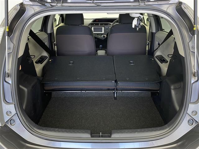 【シートアレンジ】乗せる人数、荷物によってシートをアレンジすれば、ダンボールなどの大きい荷物や、釣り具などの長尺物も載せられそうですね！