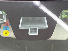 【スズキ　セーフティサポート】走行中に前方の車両等を認識し、衝突しそうな時は警報とブレーキで衝突回避と被害軽減をアシスト。より安全にドライブをお楽しみいただけます。