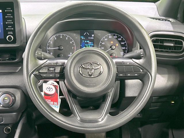 【ステアリングスイッチ】運転中、前方から目線をそらすことなく、オーディオ等の操作が可能な便利機能！安心＆快適なドライブを演出してくれます♪