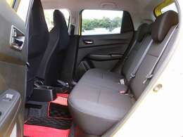 弊社管理ユーザー様より入庫した、スイフトカスタム車両の入庫！カロッツエリアSD地デジナビゲーションにBLTZ車高調、ENKEI　RPF117AW、マフラー、エアロなど多数の高額パーツを装備した一台