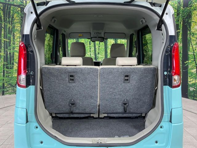 普段のお買い物や通勤、送迎等に十分な荷室スペースを確保しております。セカンドシートを倒すと、大きな荷物の積載も可能です♪