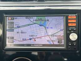 【純正ナビ】専用設計で車内の雰囲気にマッチ！ナビ利用時のマップ表示は見やすく、いつものドライブがグッと楽しくなります！