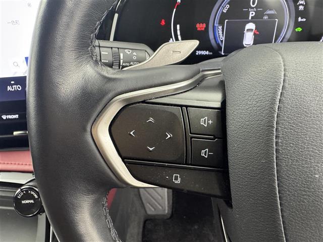 【運転席操作部】快適なドライブを楽しむための機能が装備されています！運転席から触れるので、使いやすいです！除菌プランいれていただくと、さらに清潔で安心していただけます！