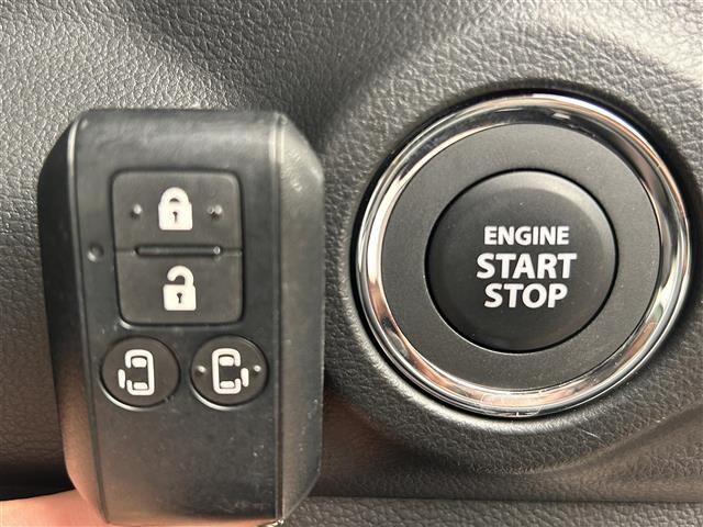 納車前に内外装のクリーニングをいたします。各種コーティング（別途有料）もご用意しておりますので、是非ご相談ください。