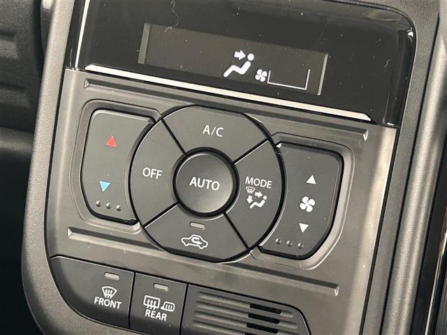 納車前に内外装のクリーニングをいたします。各種コーティング（別途有料）もご用意しておりますので、是非ご相談ください。