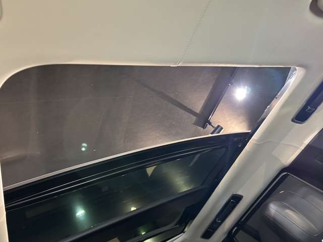 走行距離・外装傷も少ない車両です。