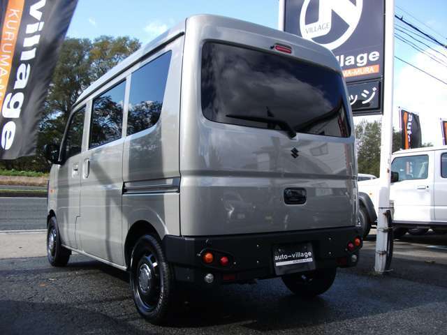 冬道や悪路なども安心4WD☆　駆動は3モードで選べます☆