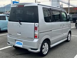 全国に店舗を展開しているのでどこでもお取り寄せが可能です！この車が気になるけど遠方だから・・・と諦める必要はありません！※別途陸送費が必要です。