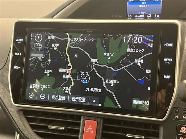 【トヨタ純正SDナビゲーション装備】純正品だから使いやすい！フルセグTV視聴可能で室内も快適♪地図データが古くなってきたら全国トヨタディーラーで更新（有料）も簡単にできます♪