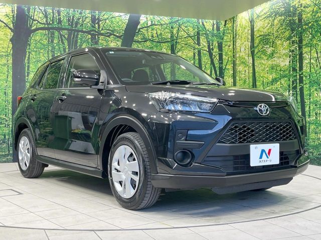 高透明度のガラス皮膜で撥水はもちろん、上質なツヤ・光沢を実現。紫外線や酸性雨から大切な愛車を保護し、色あせ・劣化を防止。「弾スプラッシュコート」、「弾プリミッサコート」からお選びいただけます。