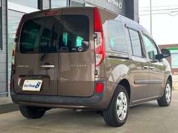 【全国ご納車対応】　　全国どこでもご納車可能です♪詳しい画像もお送りさせて頂けますので遠方の方も安心してご購入いただけます♪地域によっては別途陸送費用がかかりますのでお問い合わせください。