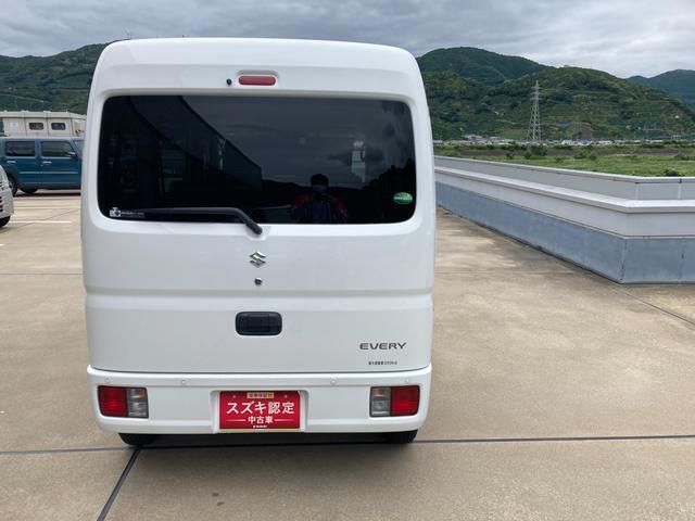 和歌山県下に9拠点（かつらぎ・打田・和歌山北・和歌山西・国体道路・城南・有田・上富田・新宮）を有するスズキ自販和歌山のネットワークでお客様のカーライフをサポートします！