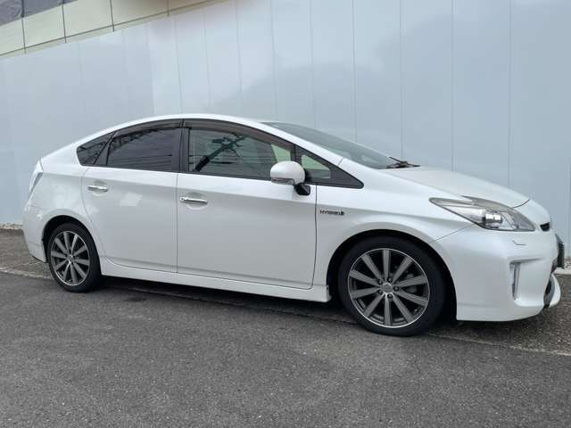 他府県の方は県外登録費用（行政書士代行料）及び納車希望の場合は陸送費がかかります。