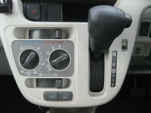 空調コントロールスイッチ