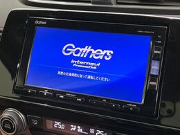 【純正ナビ】人気の純正ナビを装備。オーディオ機能も充実しており、Bluetooth接続すればお持ちのスマホやMP3プレイヤーの音楽を再生可能！毎日の運転がさらに楽しくなります！！