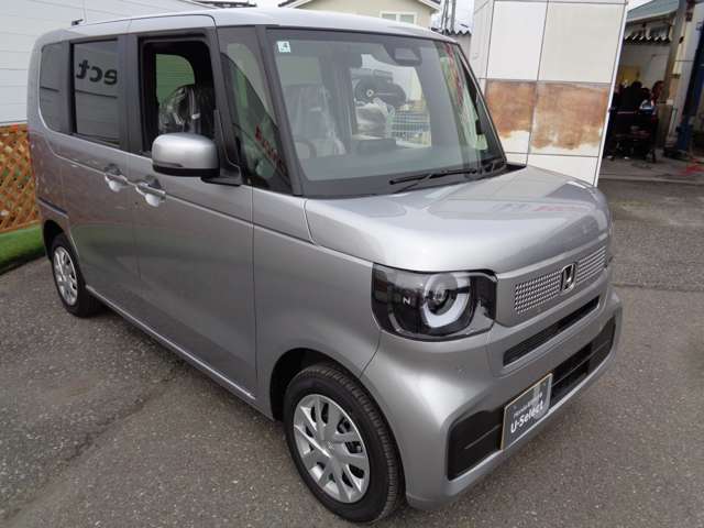 車両移動中などもあり、店舗に行かれる前に在庫確認をお願いしております。ぜひ連絡いただきその後ご来店をお願い致します