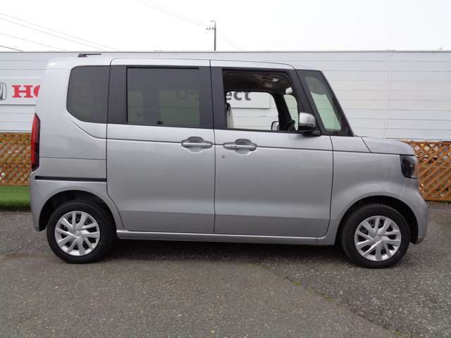車両移動中などもあり、店舗に行かれる前に在庫確認をお願いしております。ぜひ連絡いただきその後ご来店をお願い致します