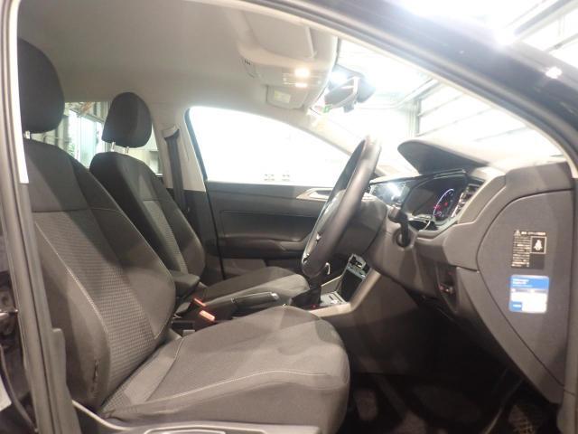 楽な姿勢で座ることが出来るので長時間の運転でも疲れにくいですし体もぶれにくいですよ。