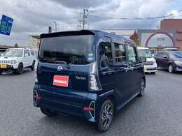 ＜オプション装備＞★フルセグナビ★ビルトインETC