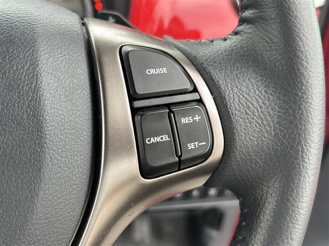 ハンドルの画像です。店舗にて現車の確認もいただけますので、お電話で在庫のご確認の上是非ご来店くださいませ！！！