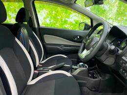 「この車の写真をもっと見たい」「状態が気になる」「この装備はついている？」どんな小さな疑問でもお気軽にお問い合わせください！