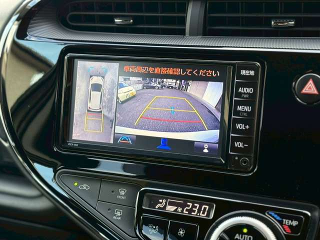 安心のバックカメラ装備車でございます！