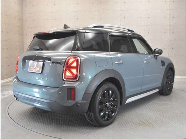 下取・買取強化中！お乗り替え（下取り車）のお車がございましたら国産車、輸入車問わず下取致しますので、是非ご相談下さい。