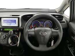 視界も広々で見晴らしの良い運転しやすいコックピットです。