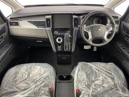 【インパネ全体】全方位で視界が広く、高い目線で運転もしやすいです！