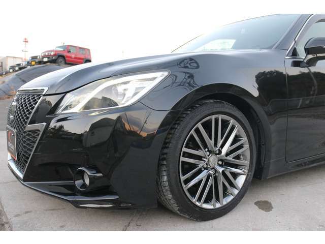 事前にご連絡いただければ最寄駅まで送迎いたします。お気軽にお越しください。皆様のご来店をお待ちしています。