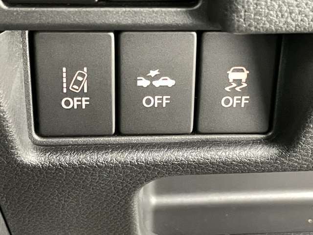 【運転席操作部】快適なドライブを楽しむための機能が装備されています！運転席から触れるので、使いやすいです！除菌プランいれていただくと、さらに清潔で安心していただけます！