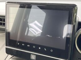 【メーカー純正ナビ】インテリアに溶け込むスタイリッシュな「専用設計」メーカーナビを装備♪視認性や操作性など基本性能にも優れ、より上質なカーライフをお楽しみいただけます。