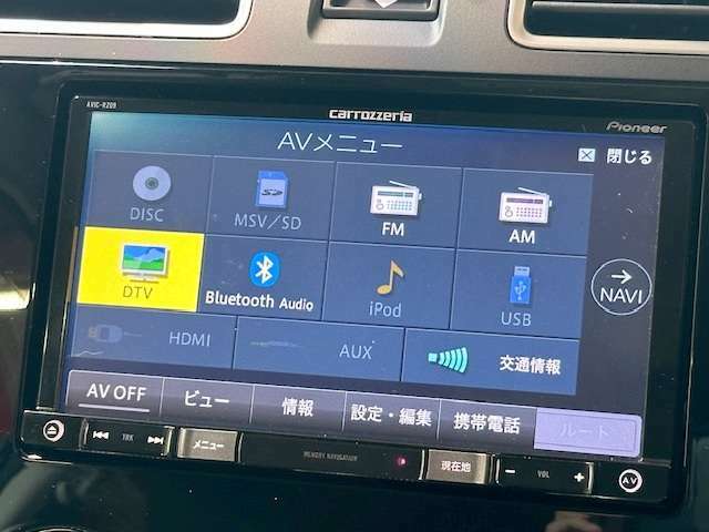 純正メモリナビ付き！DVD再生、フルセグTV、Bluetoothオーディオ、バックモニターと装備が充実しております！