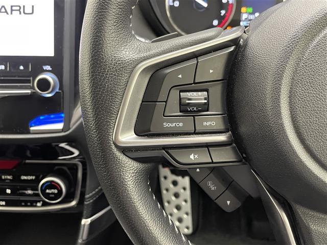 気になる車はすぐにお問い合わせください！画面右側の0066から始まる無料ダイヤルからお問い合わせ下さい！専門スタッフがお車のご質問にお答えいたします！
