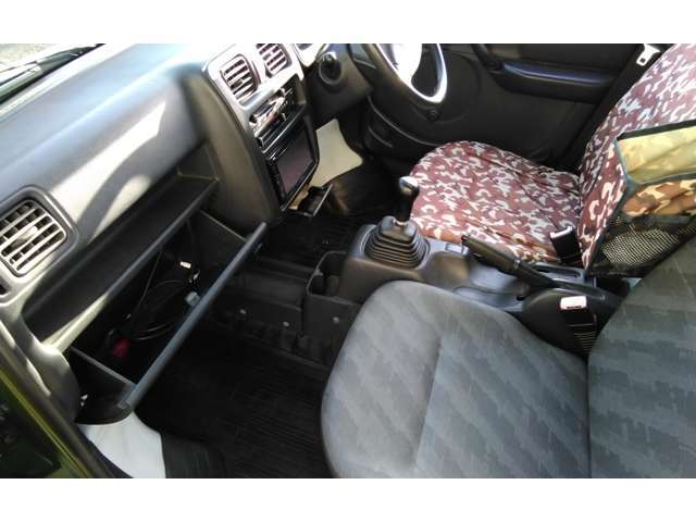 新品・中古パーツ多数取り扱ってます。一部在庫の無い物もありますので、ご相談ください。